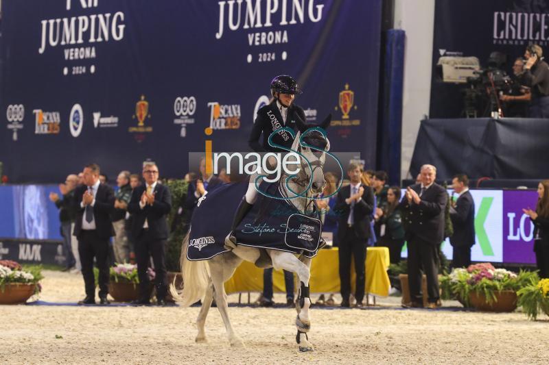 Hinners Sophie (GER) riding Iron Dames my Prins_Verona_20241110_SS7_6080.jpg